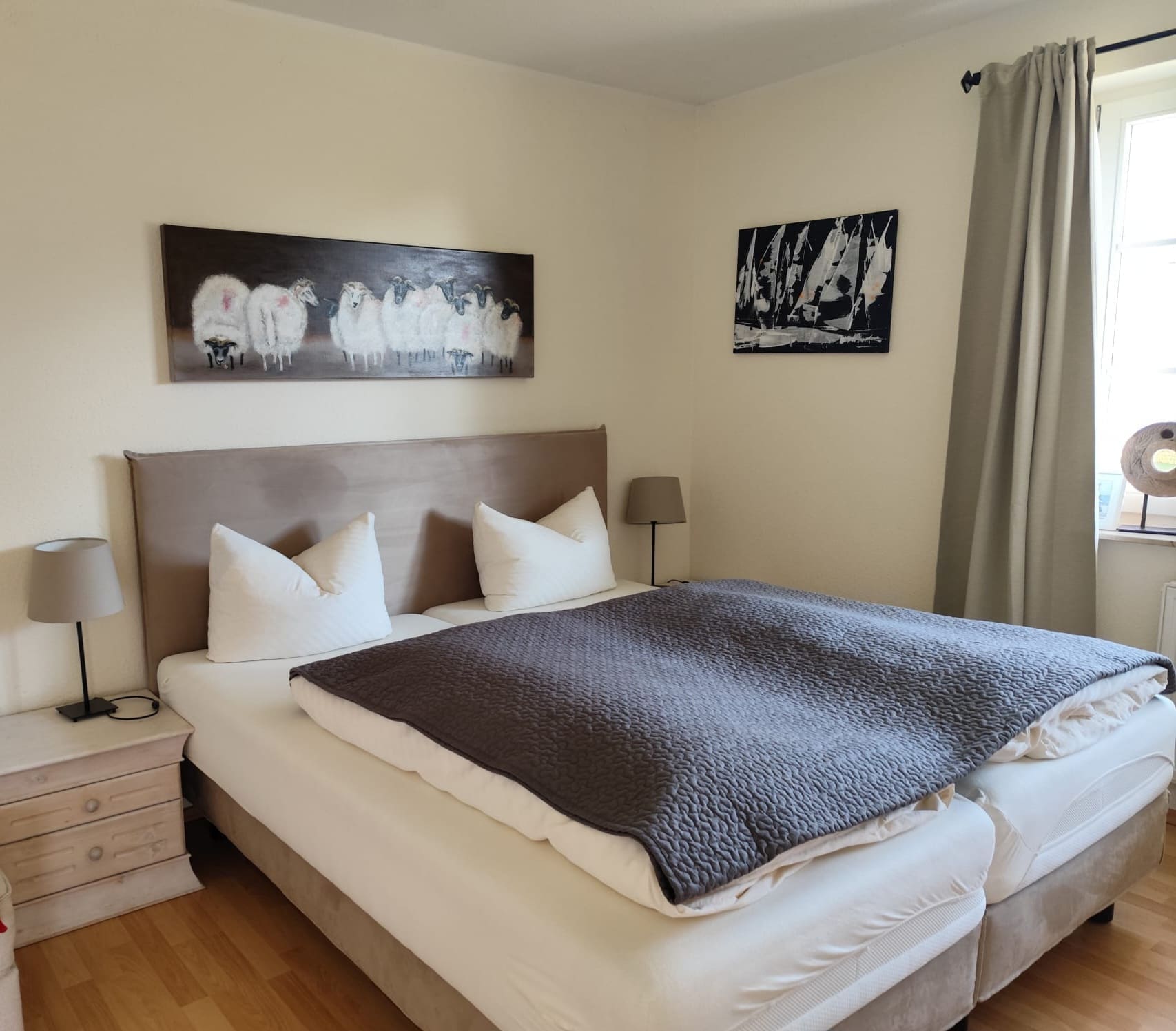 Schlafzimmer 2